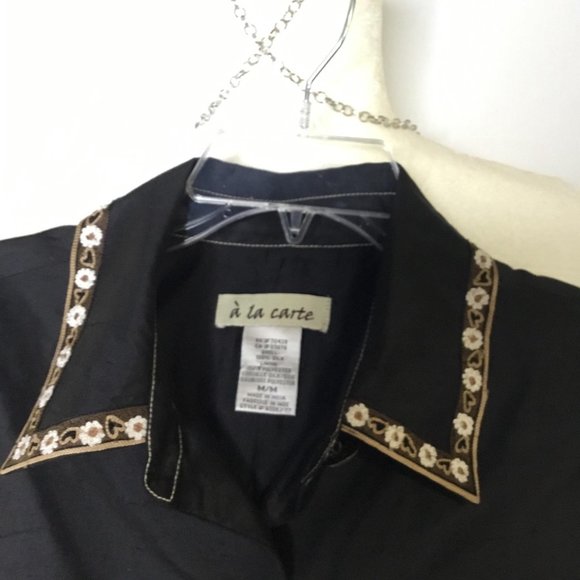 A La Carte Silk Embroidered Button Jacket Blouse - Picture 5 of 8